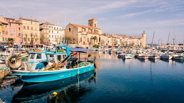Un jardin dans la ville La Ciotat Extérieur photo